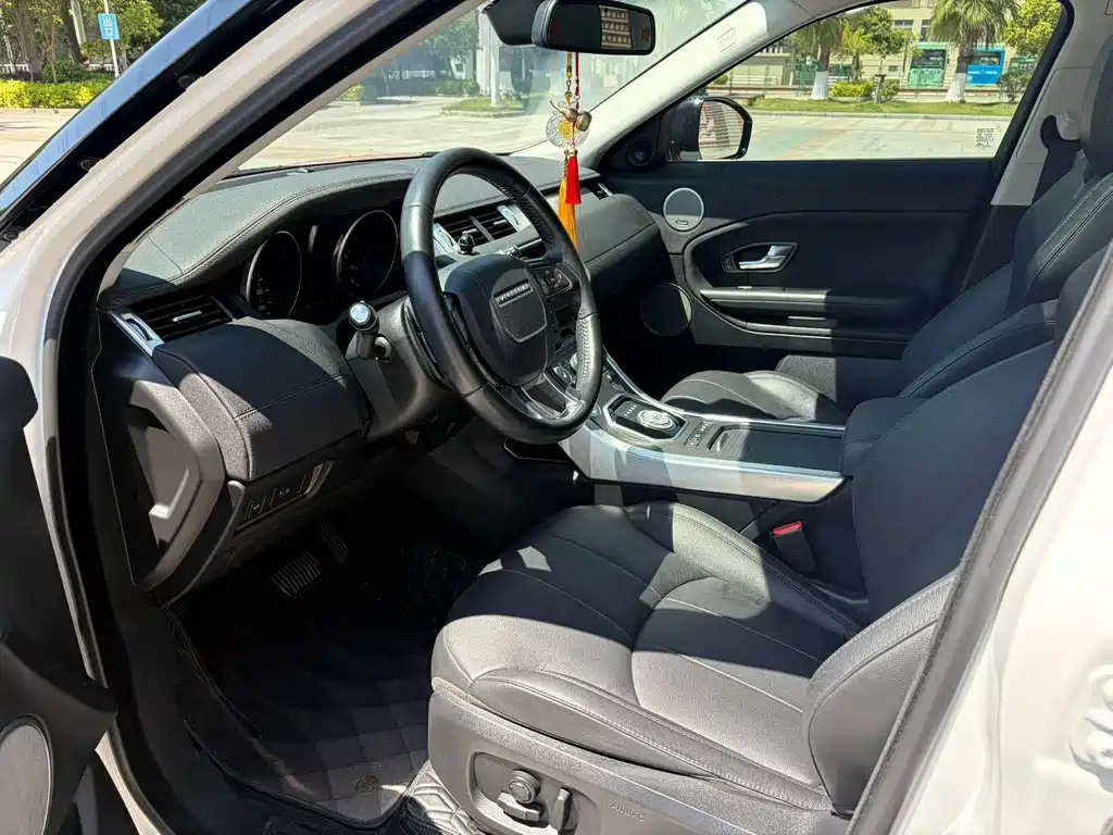 Land Rover Evoque — миниатюра 4
