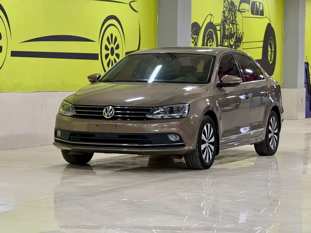 Volkswagen Sagitar 2017