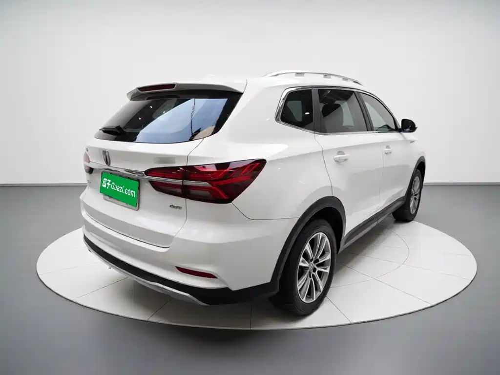 Roewe RX5 — миниатюра 4