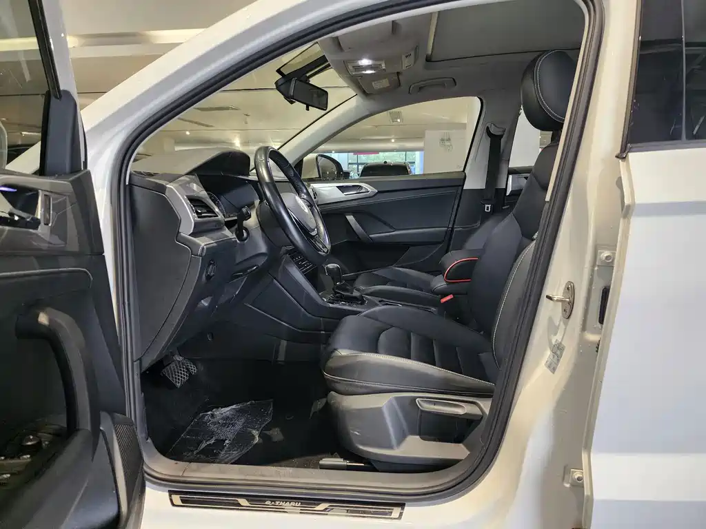 Volkswagen Tharu New Energy — миниатюра 4