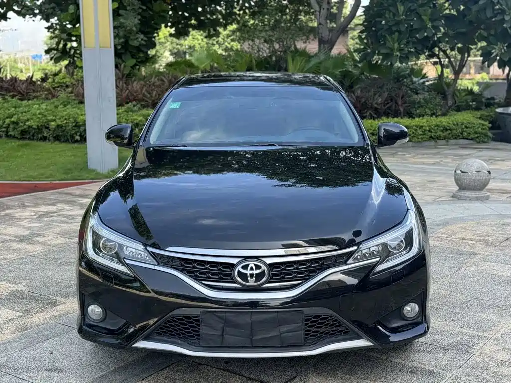 Toyota Reiz — миниатюра 2