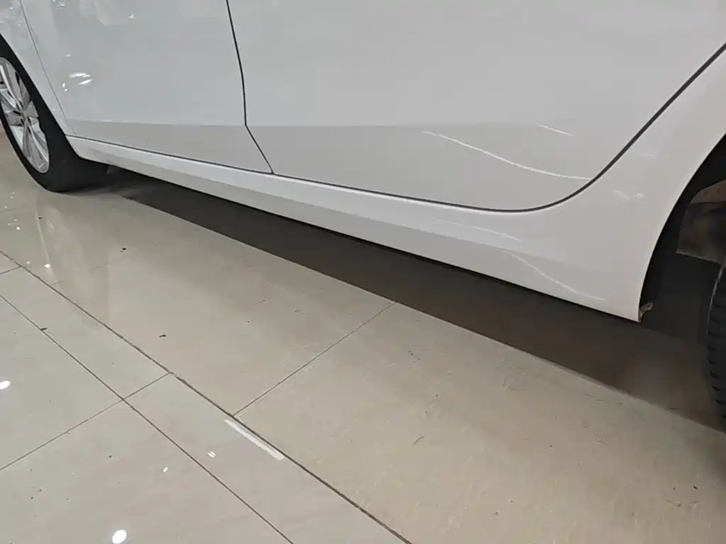 Roewe 360 — миниатюра 22