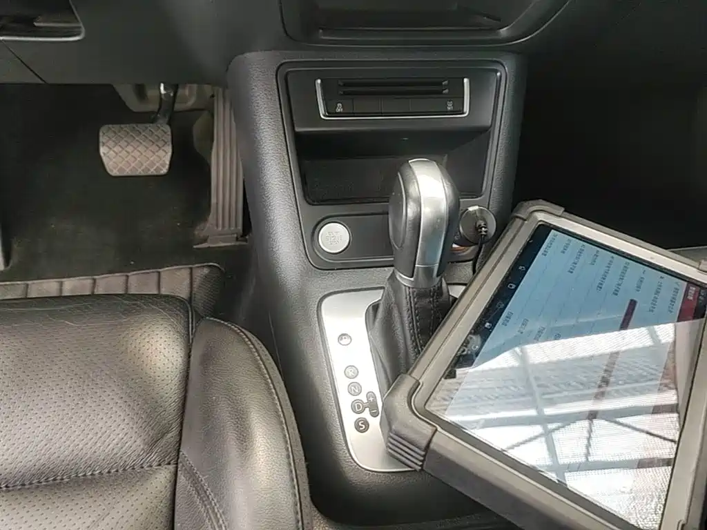 Volkswagen Tiguan — миниатюра 14