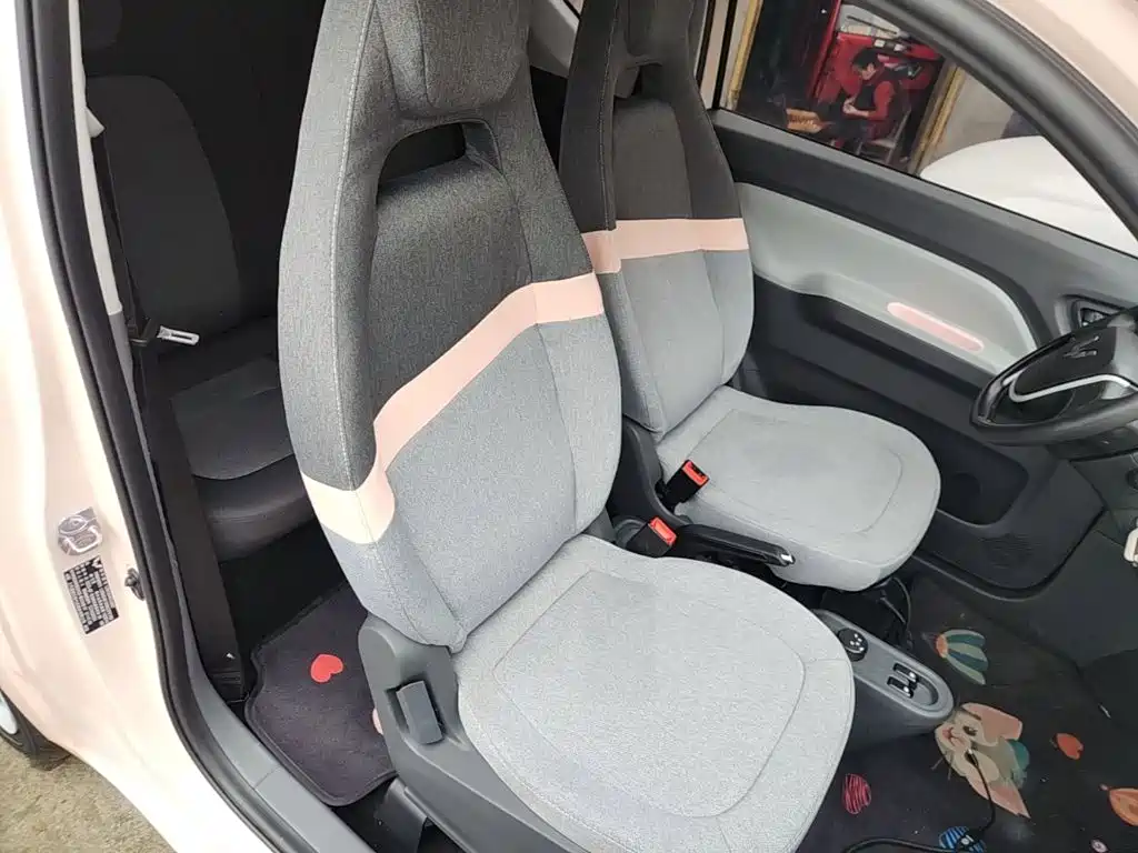Wuling MINIEV — миниатюра 25