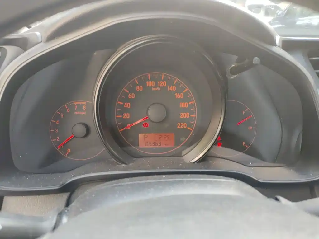 Honda Fit — миниатюра 12