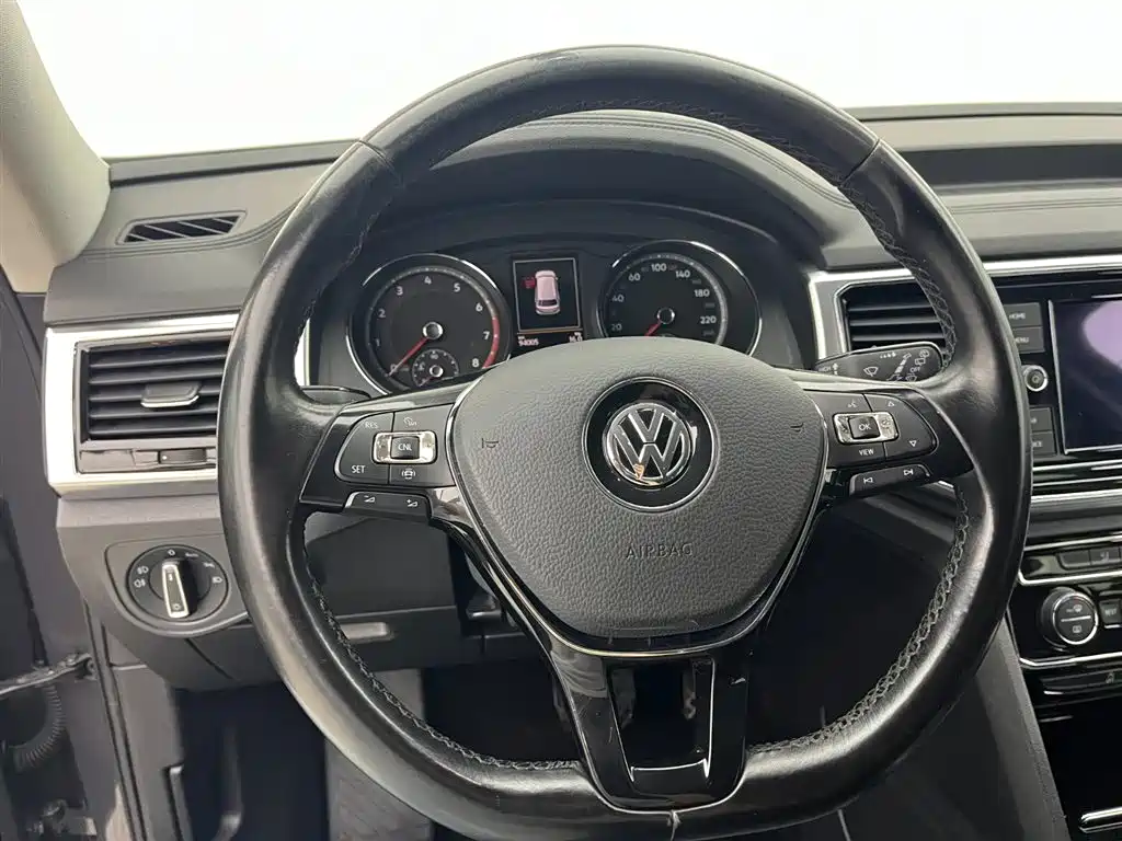 Volkswagen Teramont 2019 330TSI Comfort V