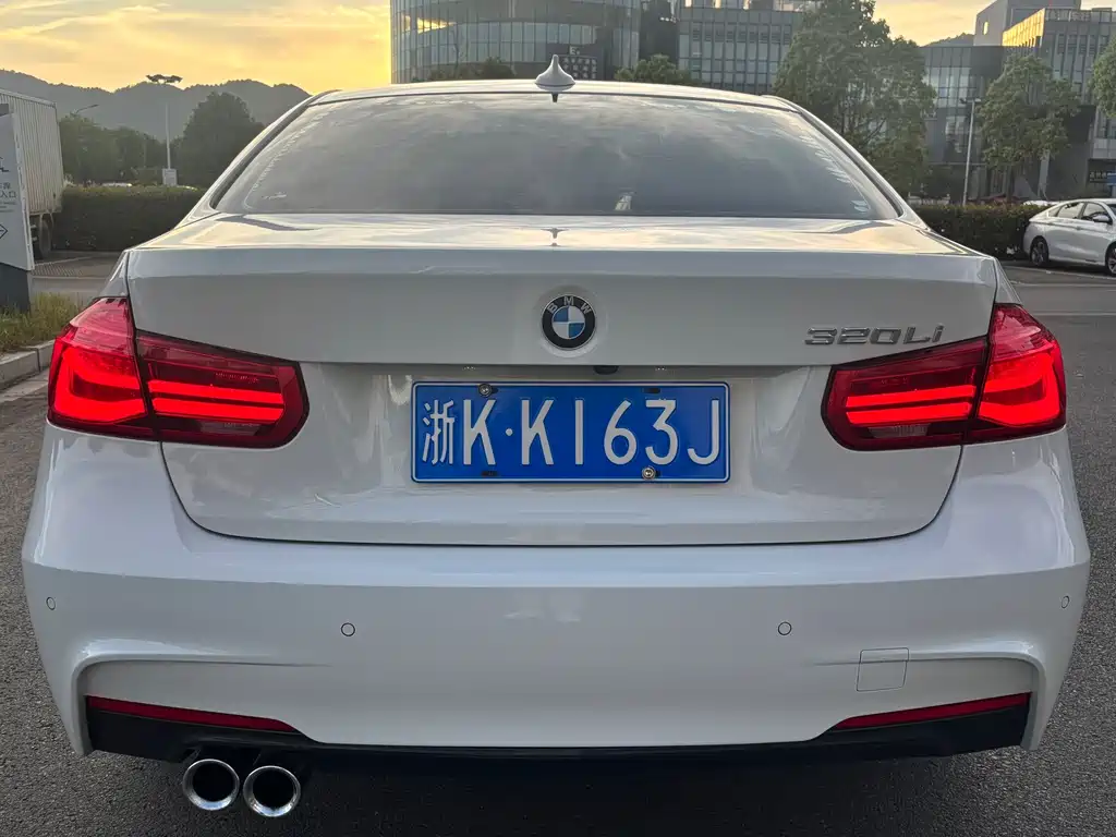 BMW 3 Series — миниатюра 15