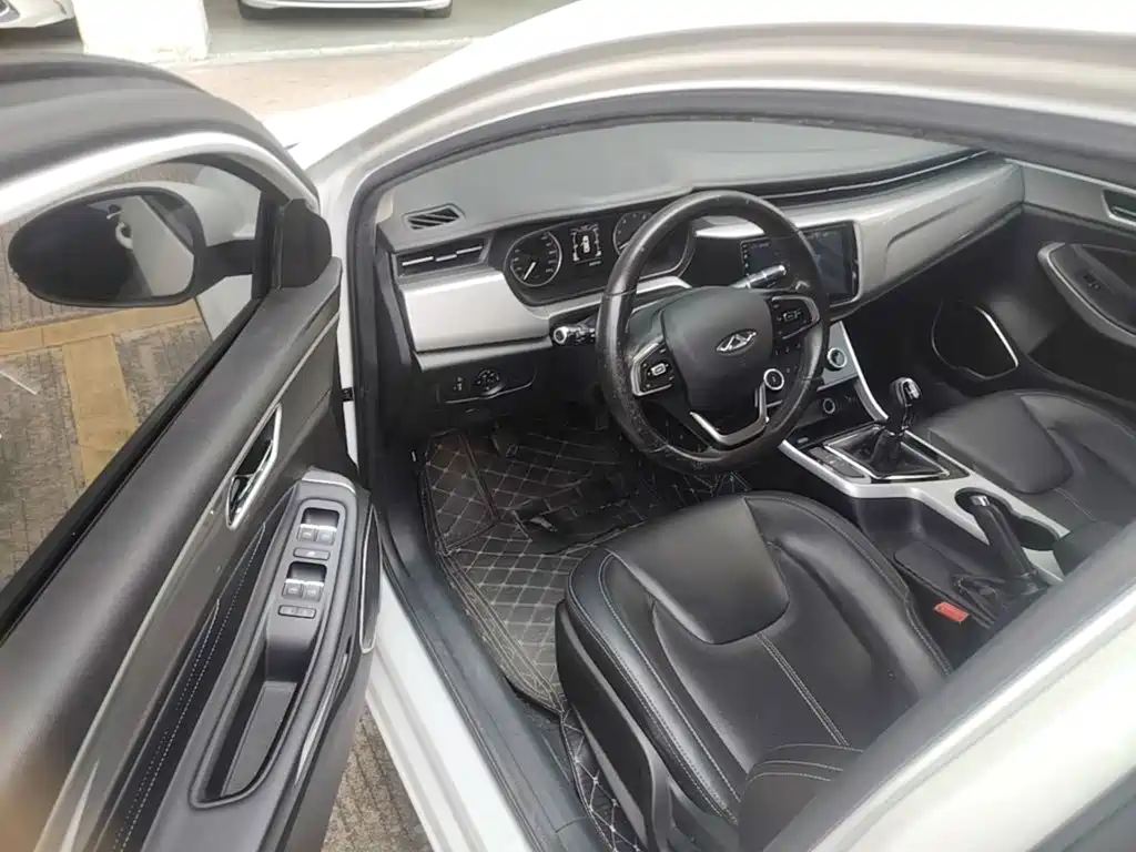 Chery Arrizo 5 — миниатюра 16