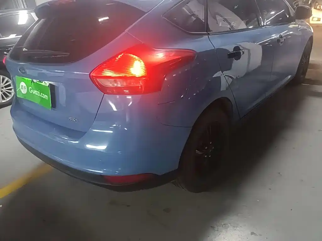 Ford Focus 2015 1.6L AT Comfort