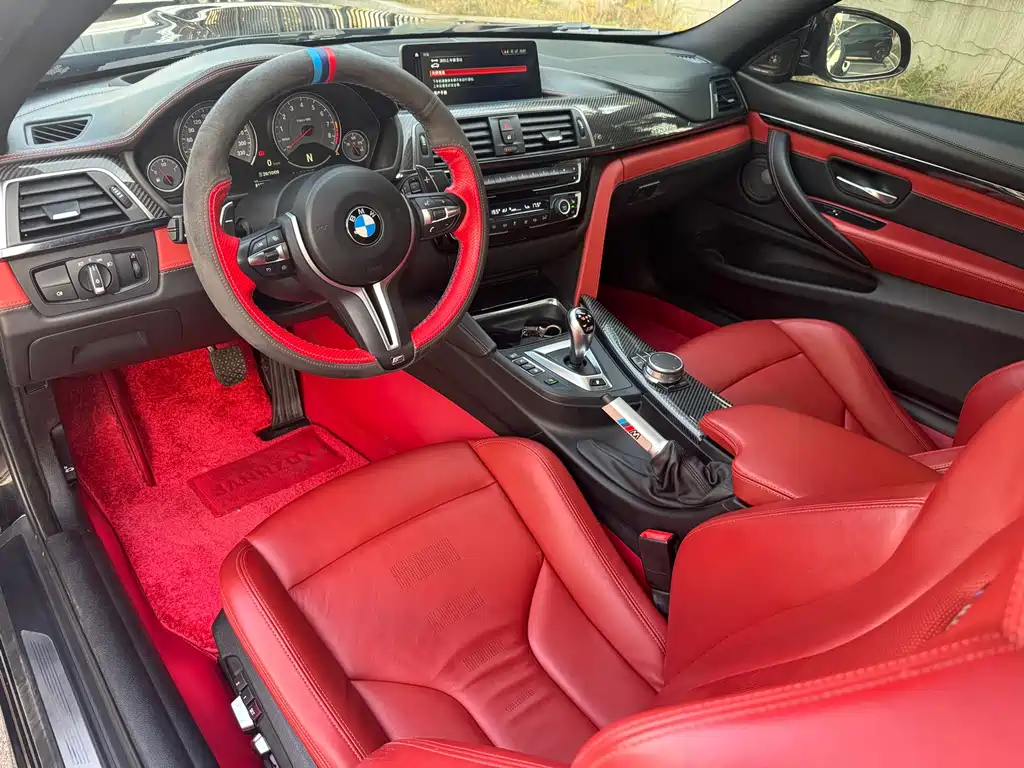 BMW M4 — миниатюра 6