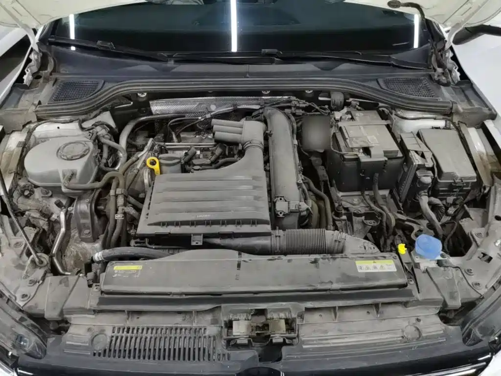Volkswagen Golf — миниатюра 20
