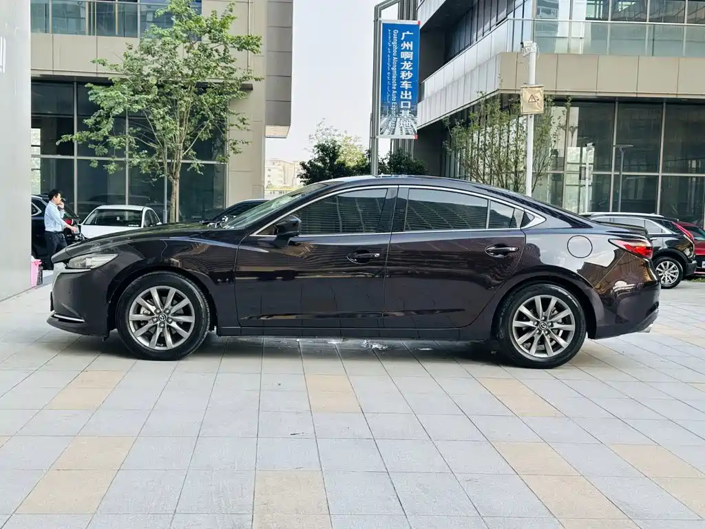Mazda Atenza 2020 2.0L Luxury