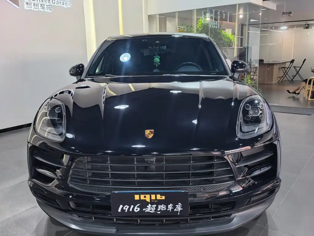 Porsche Macan — миниатюра 2