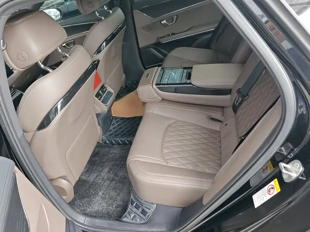 BYD Han — миниатюра 18