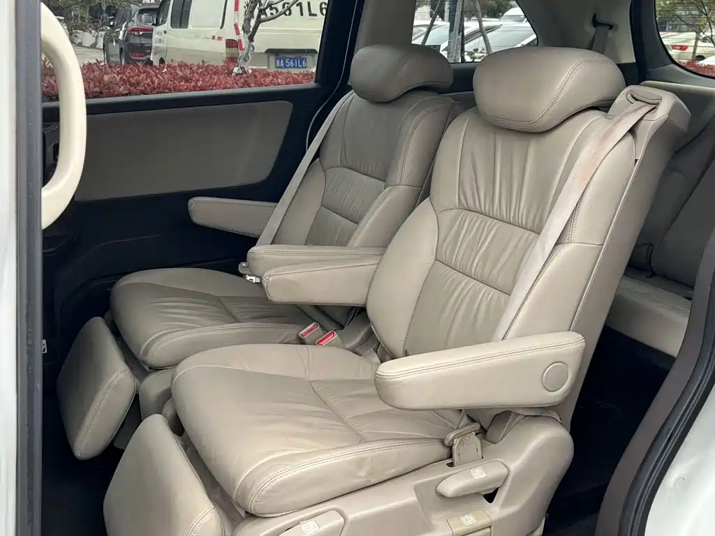 Honda Odyssey — миниатюра 6