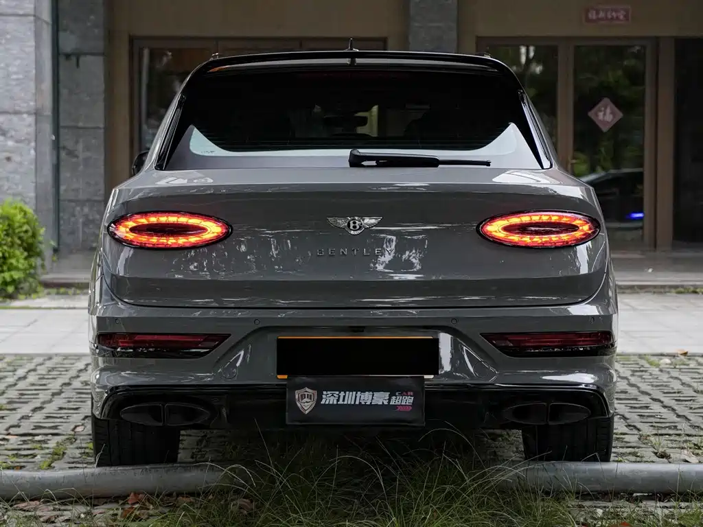 Bentley Bentayga — миниатюра 25
