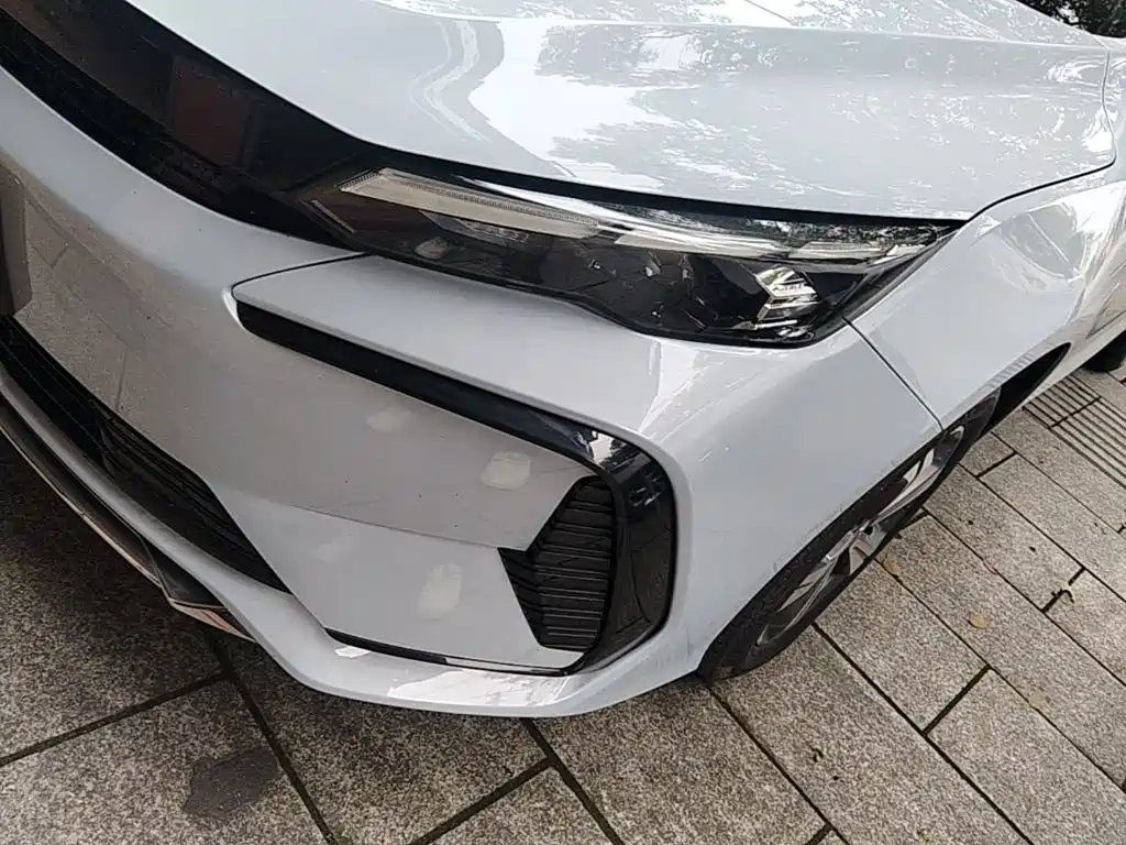Geely L HiP — миниатюра 24