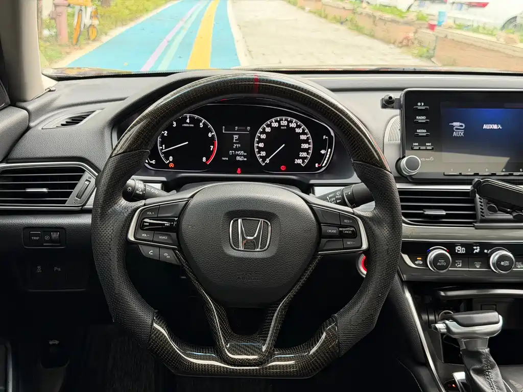 Honda Accord - фото 10