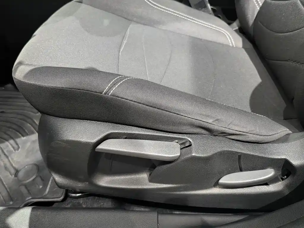 Ford Fiesta Hatchback 1.5L Auto Fashion Type, фото 14