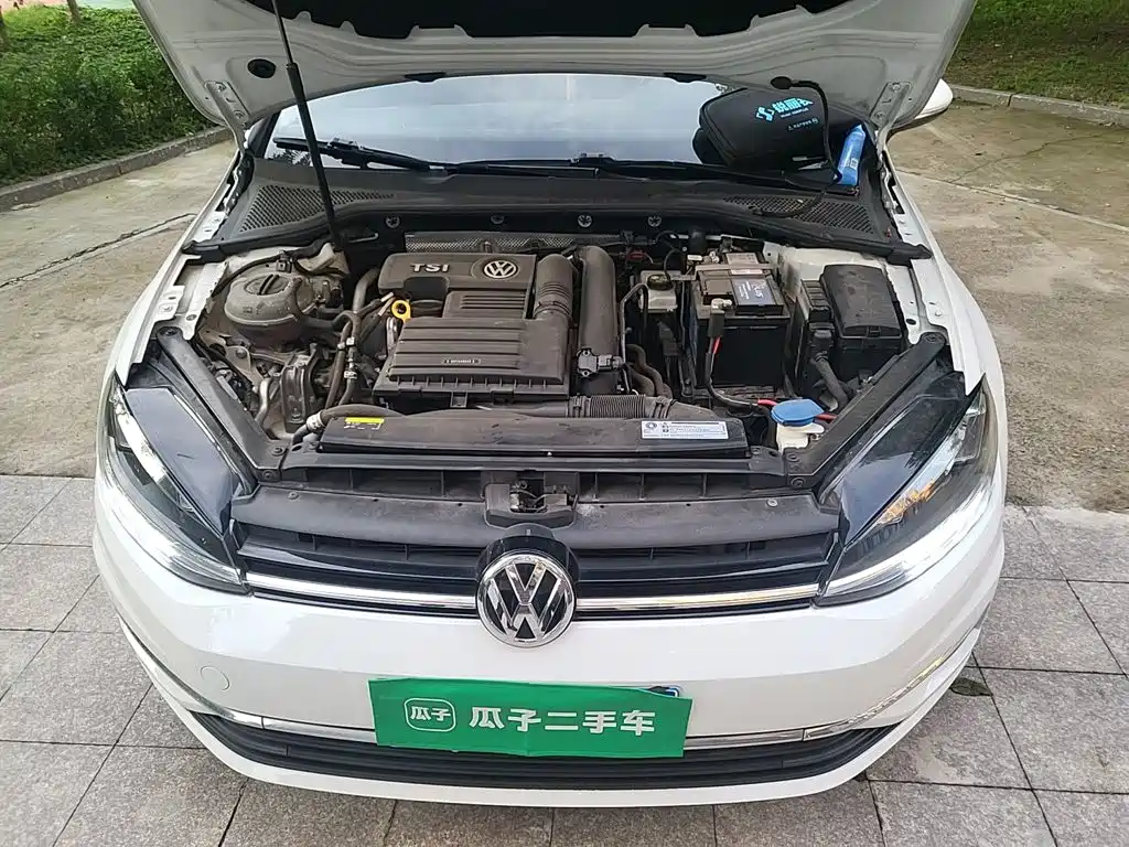 Volkswagen Golf — миниатюра 21