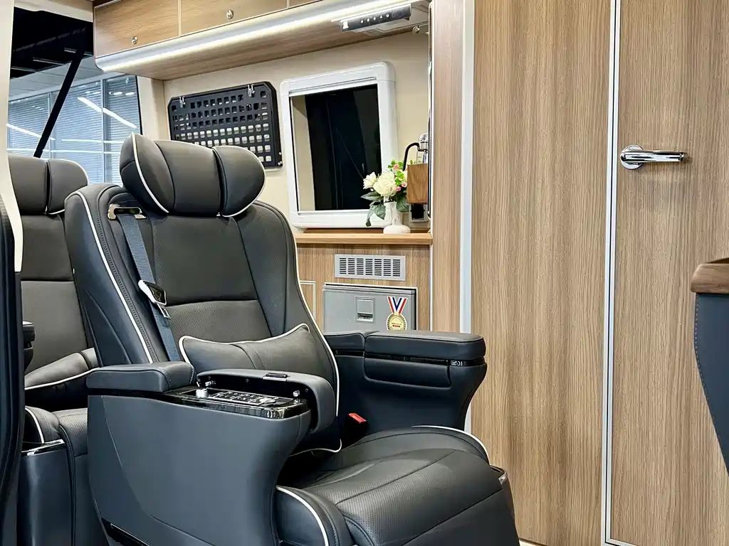 Mercedes-Benz Sprinter — миниатюра 5