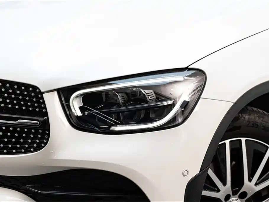 MERCEDES-BENZ GLC COUPE