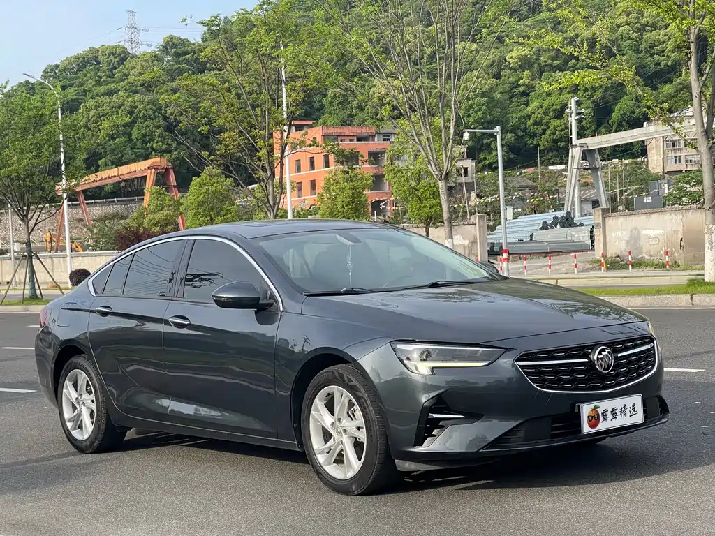 Buick Regal 2021