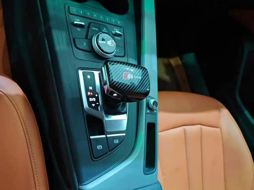 Audi A4L — миниатюра 9