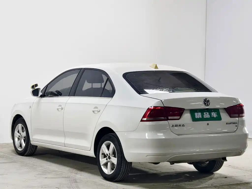 Volkswagen Santana — миниатюра 6