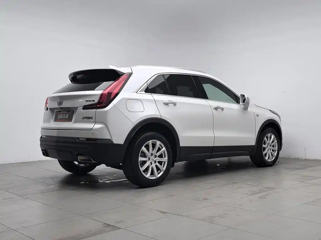 Cadillac XT4 — миниатюра 2