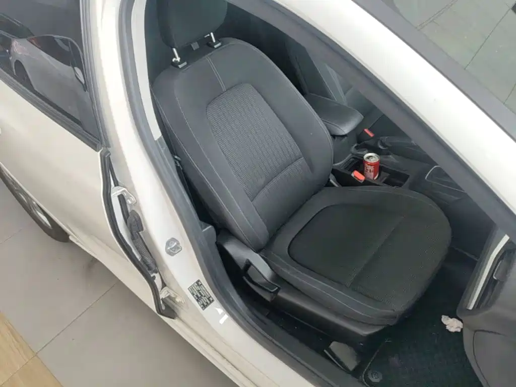 Ford Focus — миниатюра 25