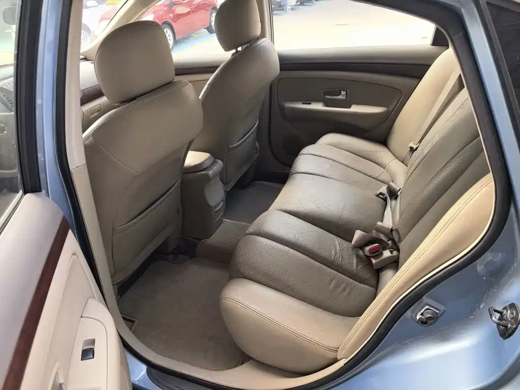 Nissan Sylphy — миниатюра 8