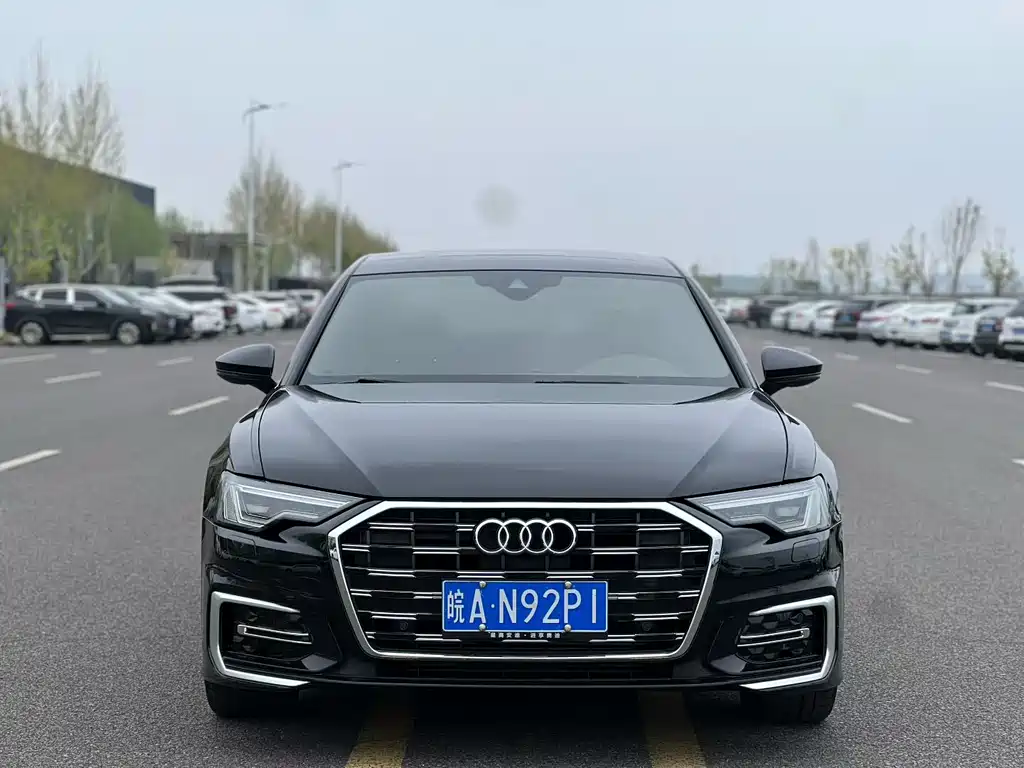 Audi A6L 2020