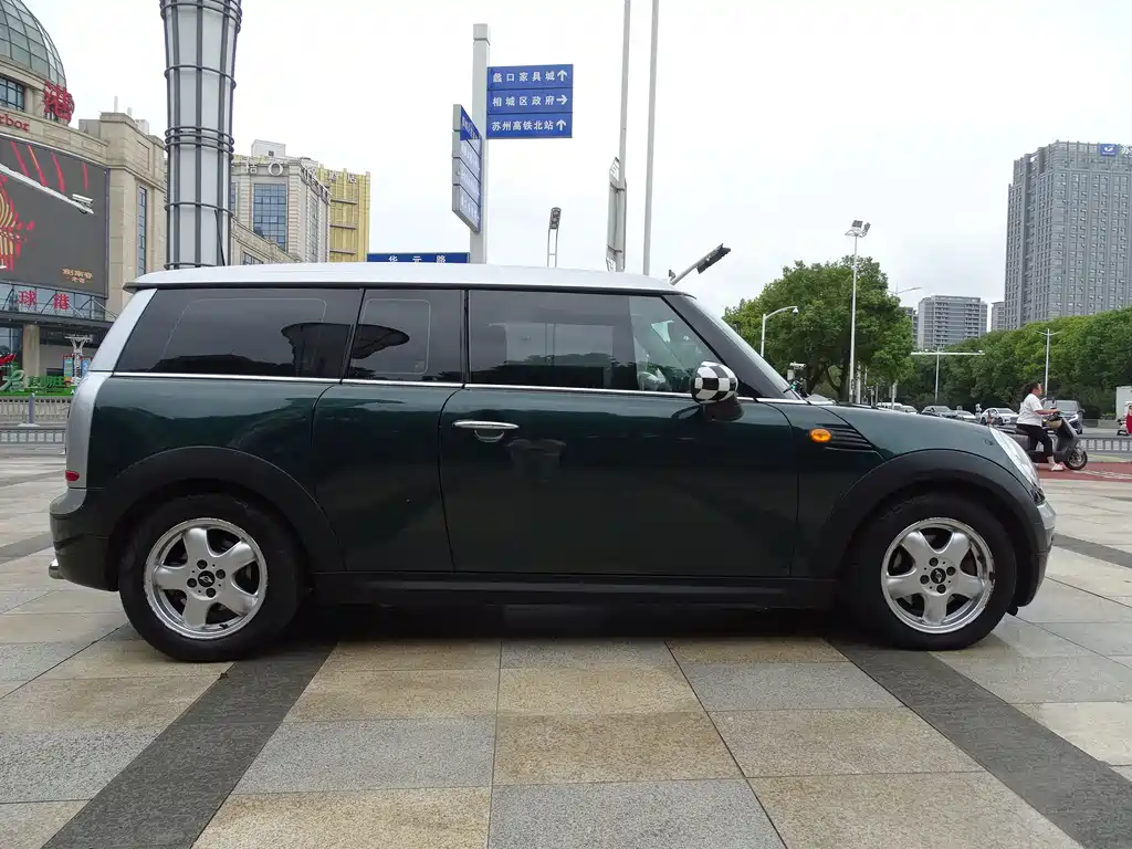 MINI Mini Clubman — миниатюра 4