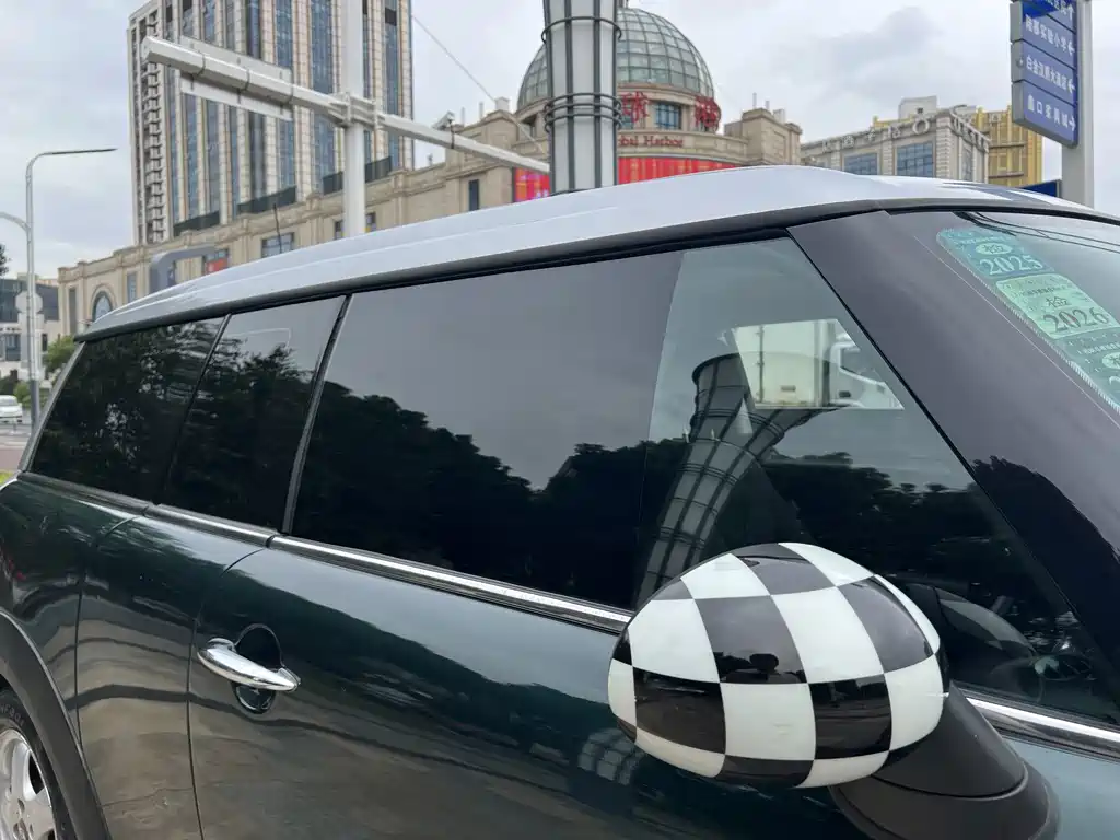 MINI Mini Clubman — миниатюра 17
