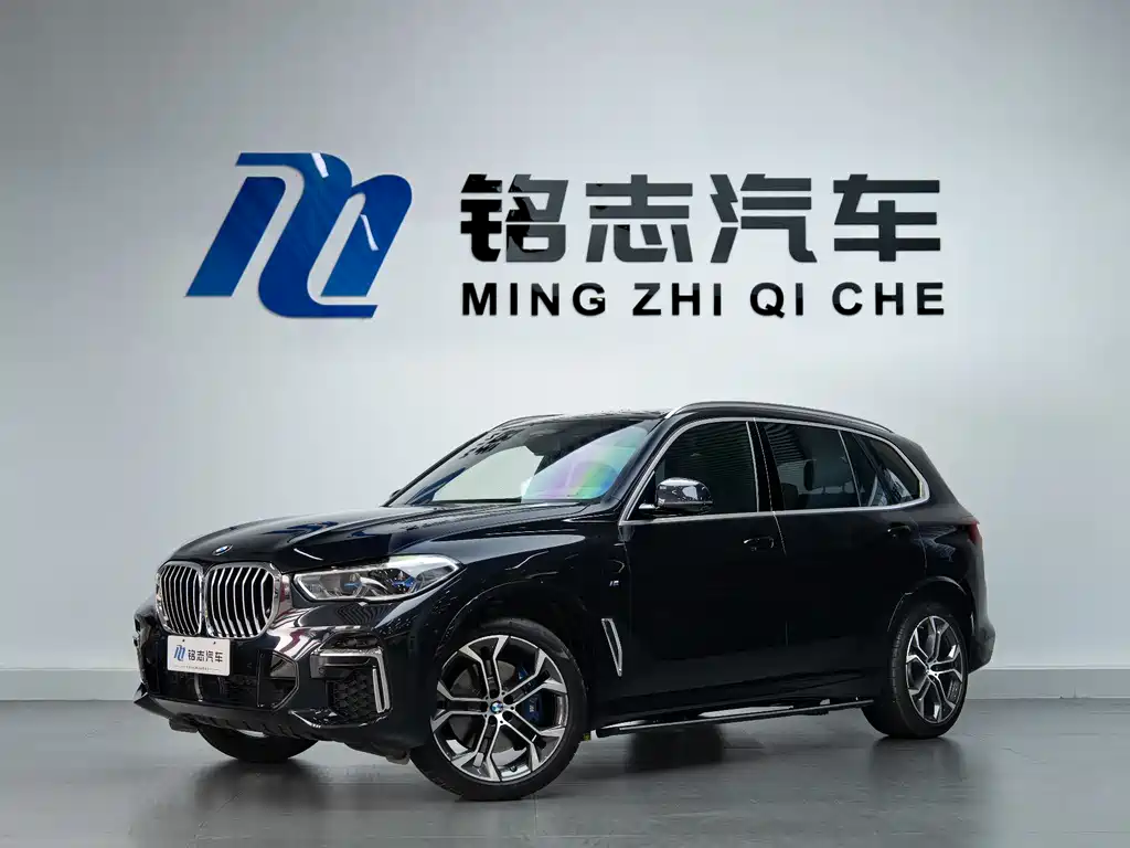 BMW X5 2022 xDrive 40Li Premium M Sport