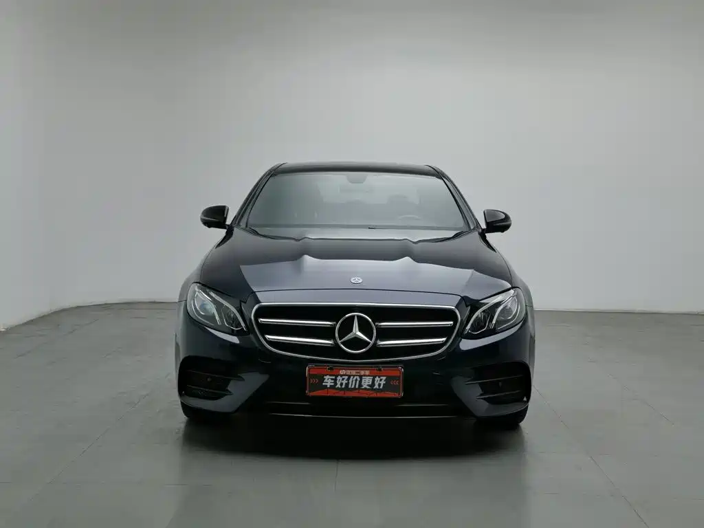 Mercedes-Benz E-Class (Import) — миниатюра 3