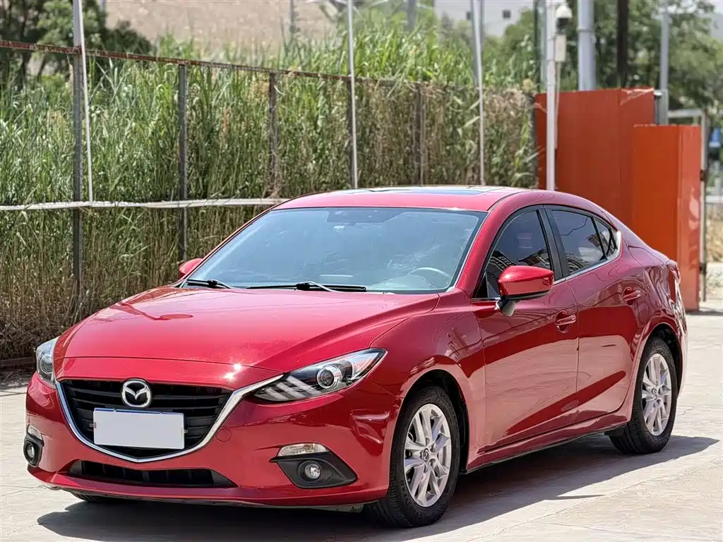 Купить Mazda 3 Axela
