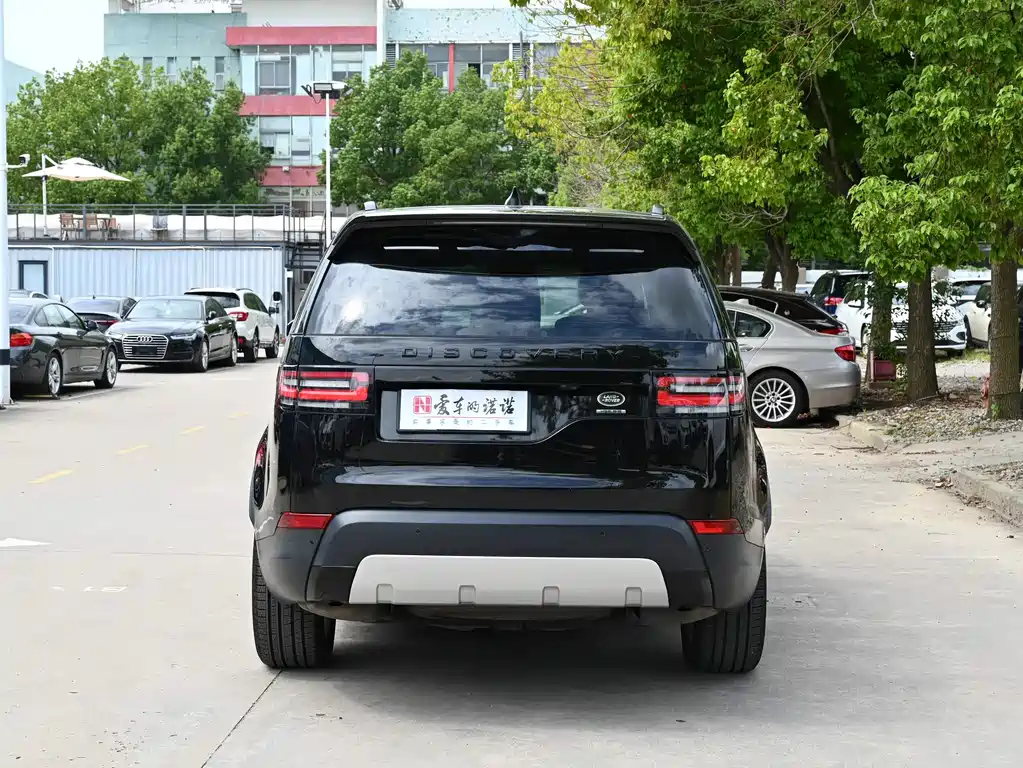 Land Rover Discovery — миниатюра 4
