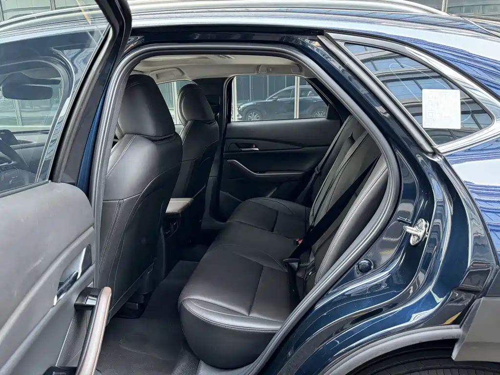 Mazda CX-30 — миниатюра 16