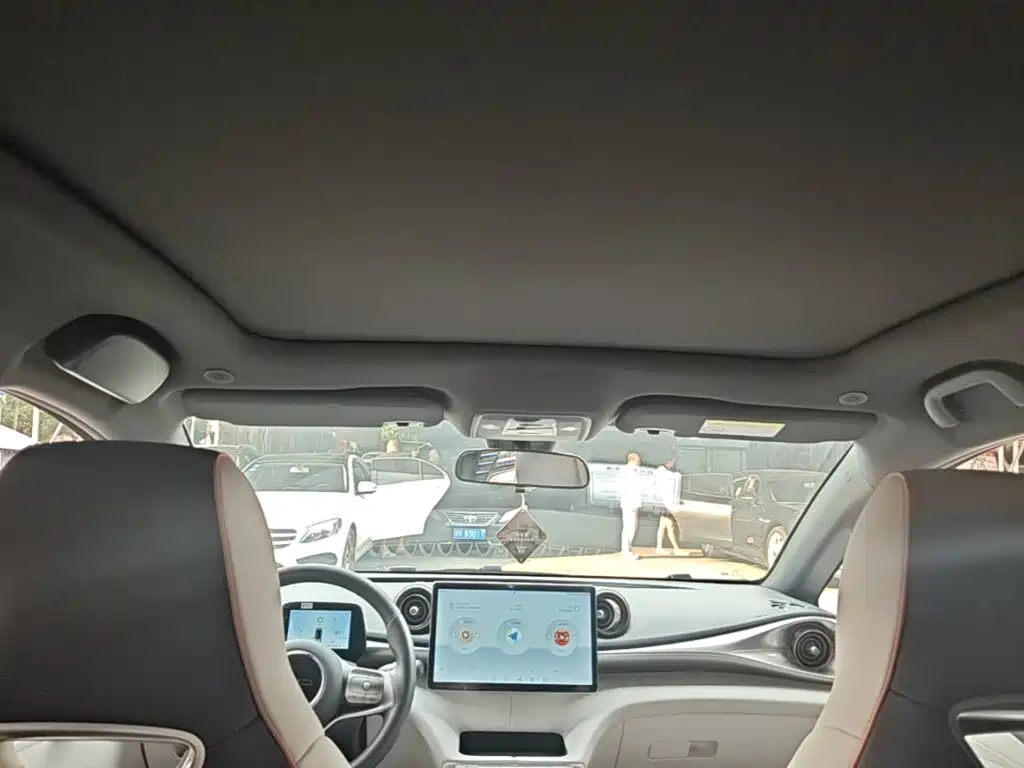 BYD Dolphin — миниатюра 18