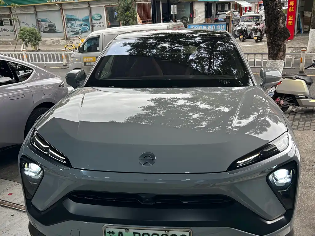 NIO NIO EC6