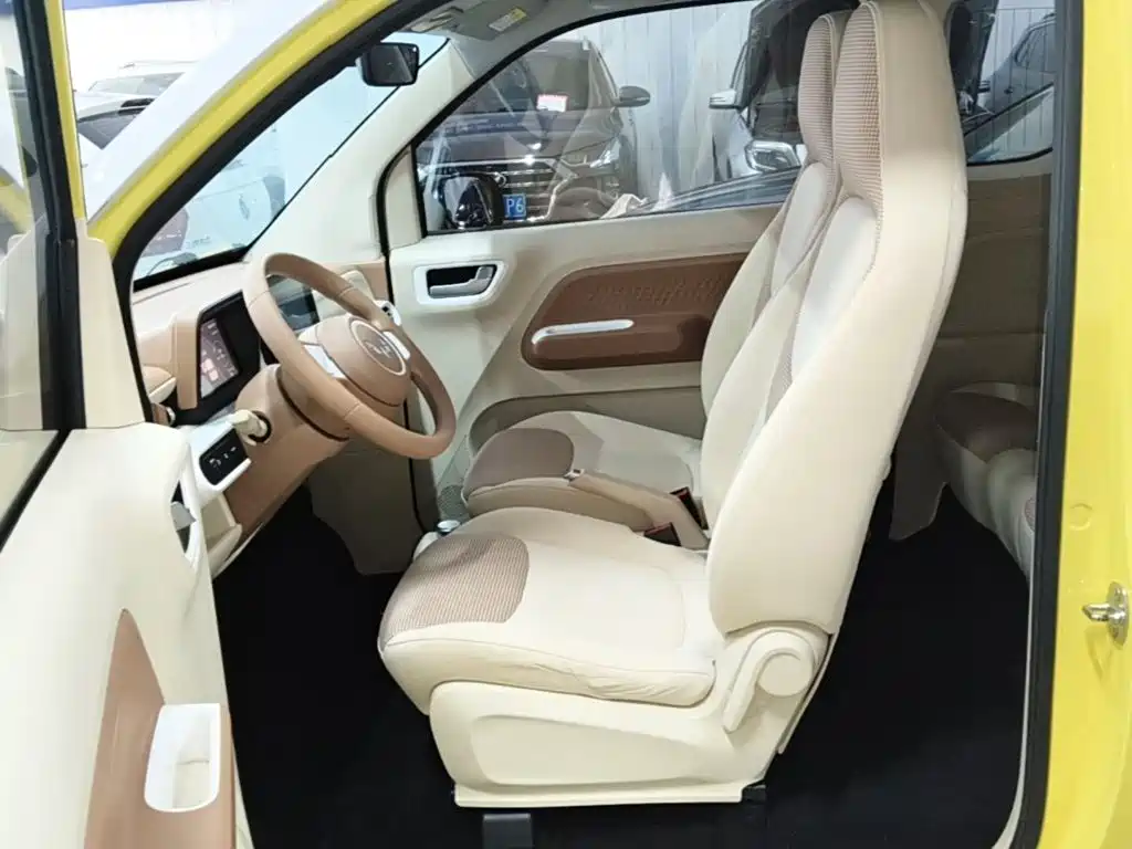 Wuling MINIEV — миниатюра 15