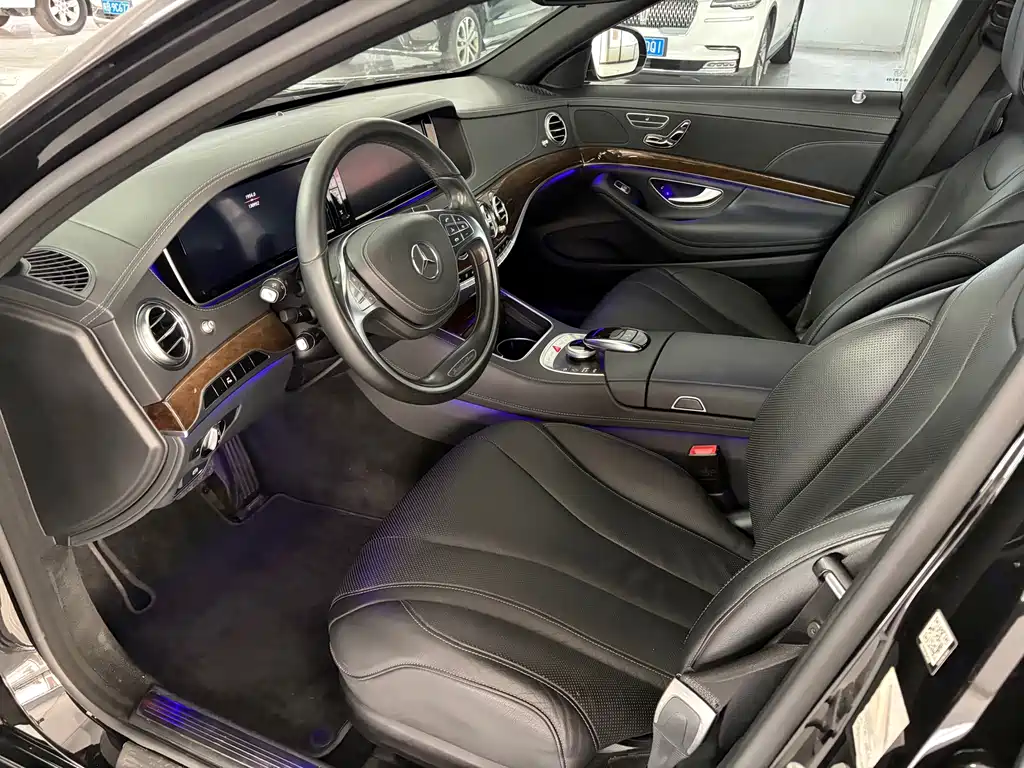 Mercedes-Benz S-Class — миниатюра 6