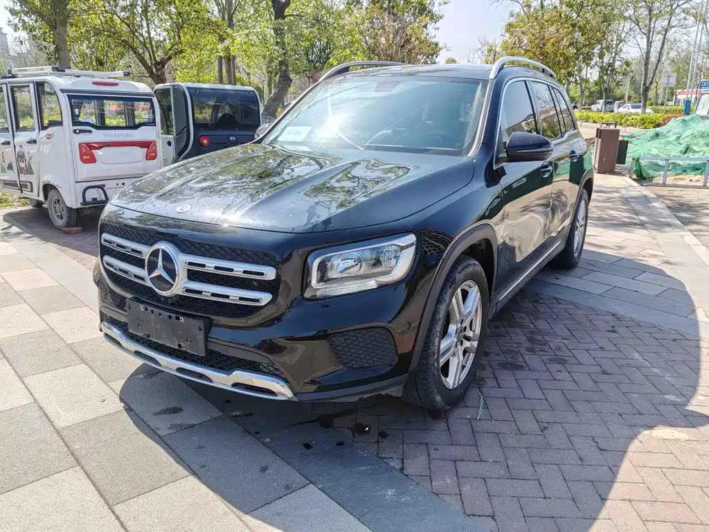 Mercedes-Benz GLB 2020