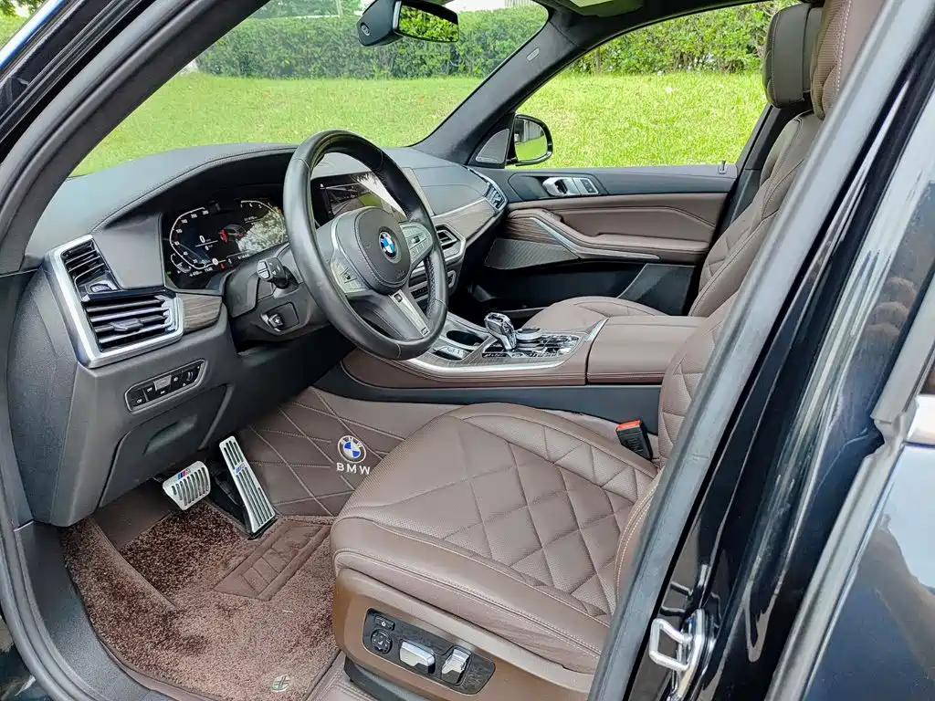BMW X5 — миниатюра 7