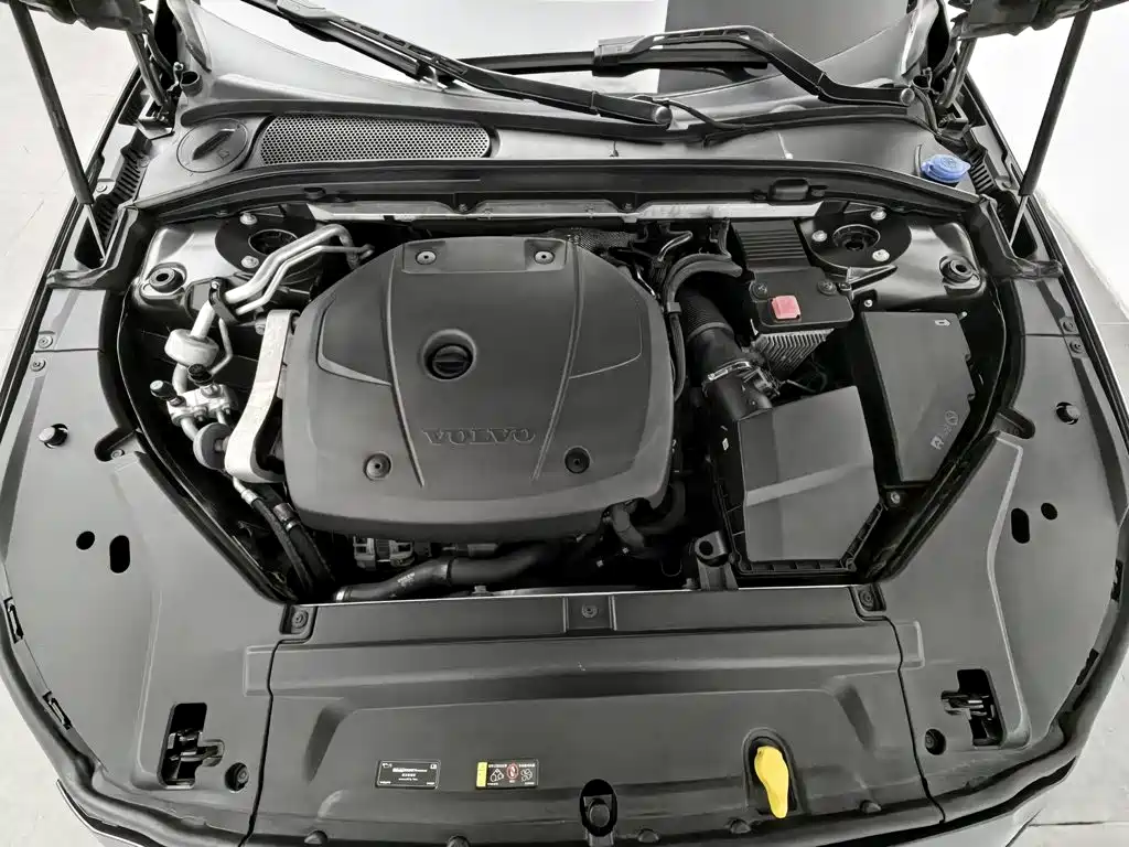 Volvo V90 — миниатюра 6