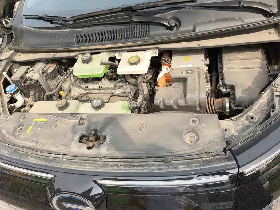 GAC Motor Trumpchi E8 PHEV — миниатюра 10