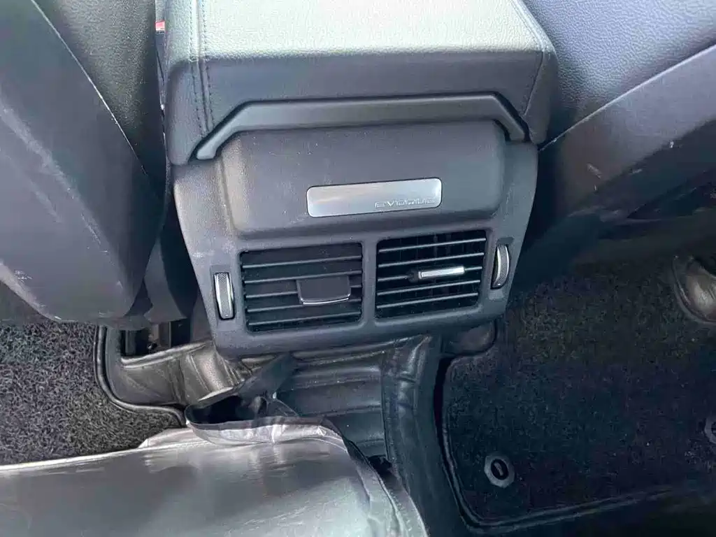 Land Rover Evoque — миниатюра 4