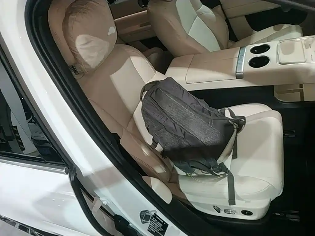 Li Auto Li L6 — миниатюра 25